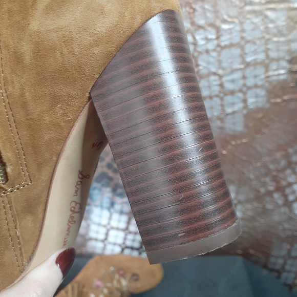 Sam Edelman Suede Embroidered Tan Ankle Boots - Picture 11 of 16